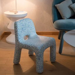 將廢棄塑料玩具升級(jí)為創(chuàng)意家具 環(huán)保與創(chuàng)新的完美結(jié)合